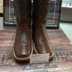 Western Boots 