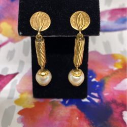 Pearl Earrings 