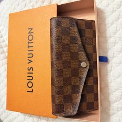 LOUIS VUITTON wallet