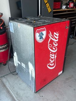 Coke mini fridge coca-Cola