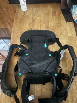 Infantino flip 4 in 1 convertible carrier