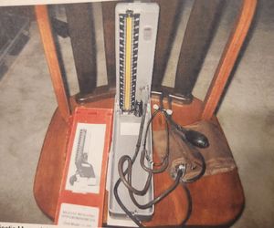 Vintage Majestic Mercurial Sphygmomanometer