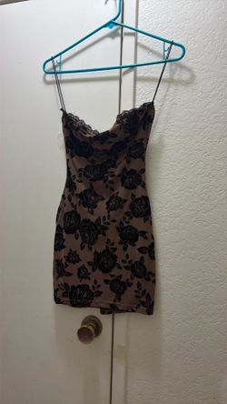 Short maxi dress
