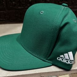 Adidas hat 