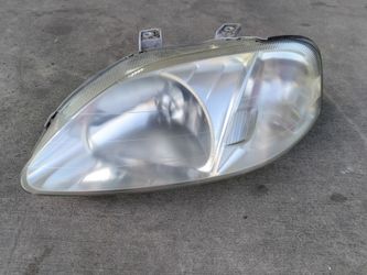 Honda Civic Driver side Headlight *parts*