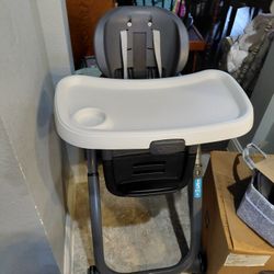 High Chair/ Baby Items 