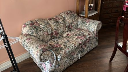 Vintage couch set