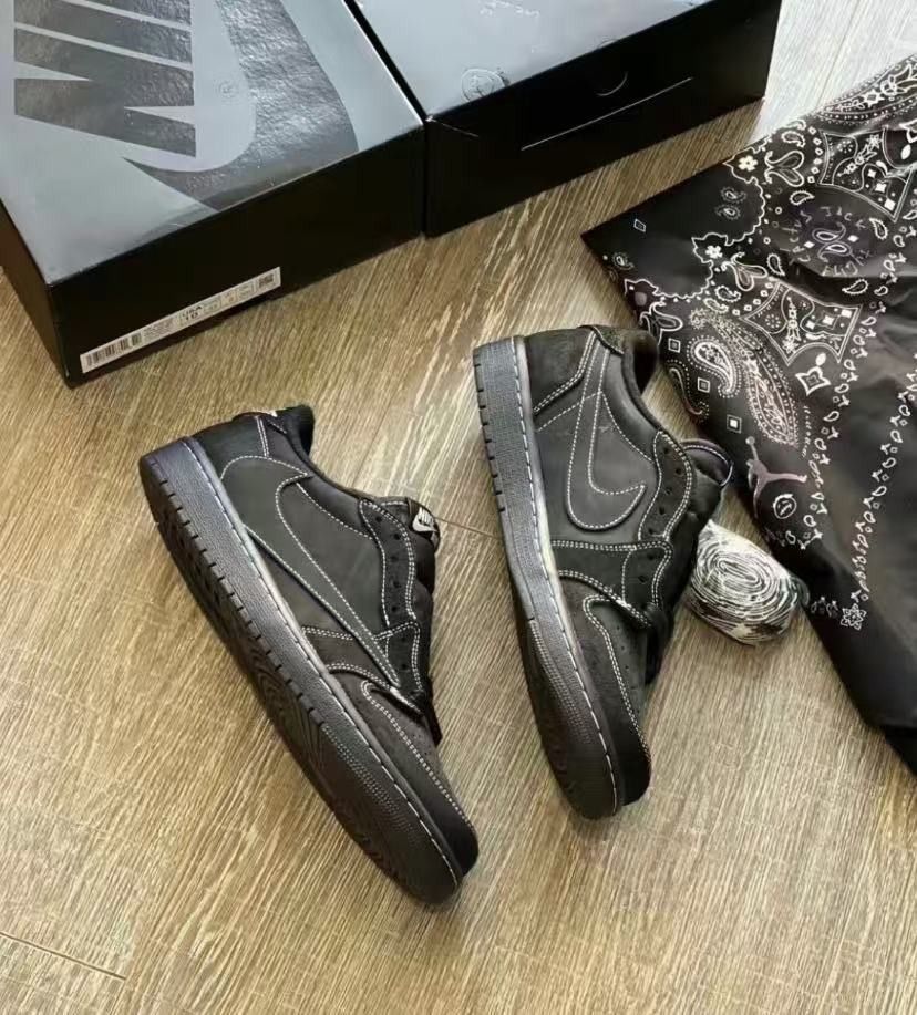 Travis Scott x Air Jordan 1 Low Retro OG SP
