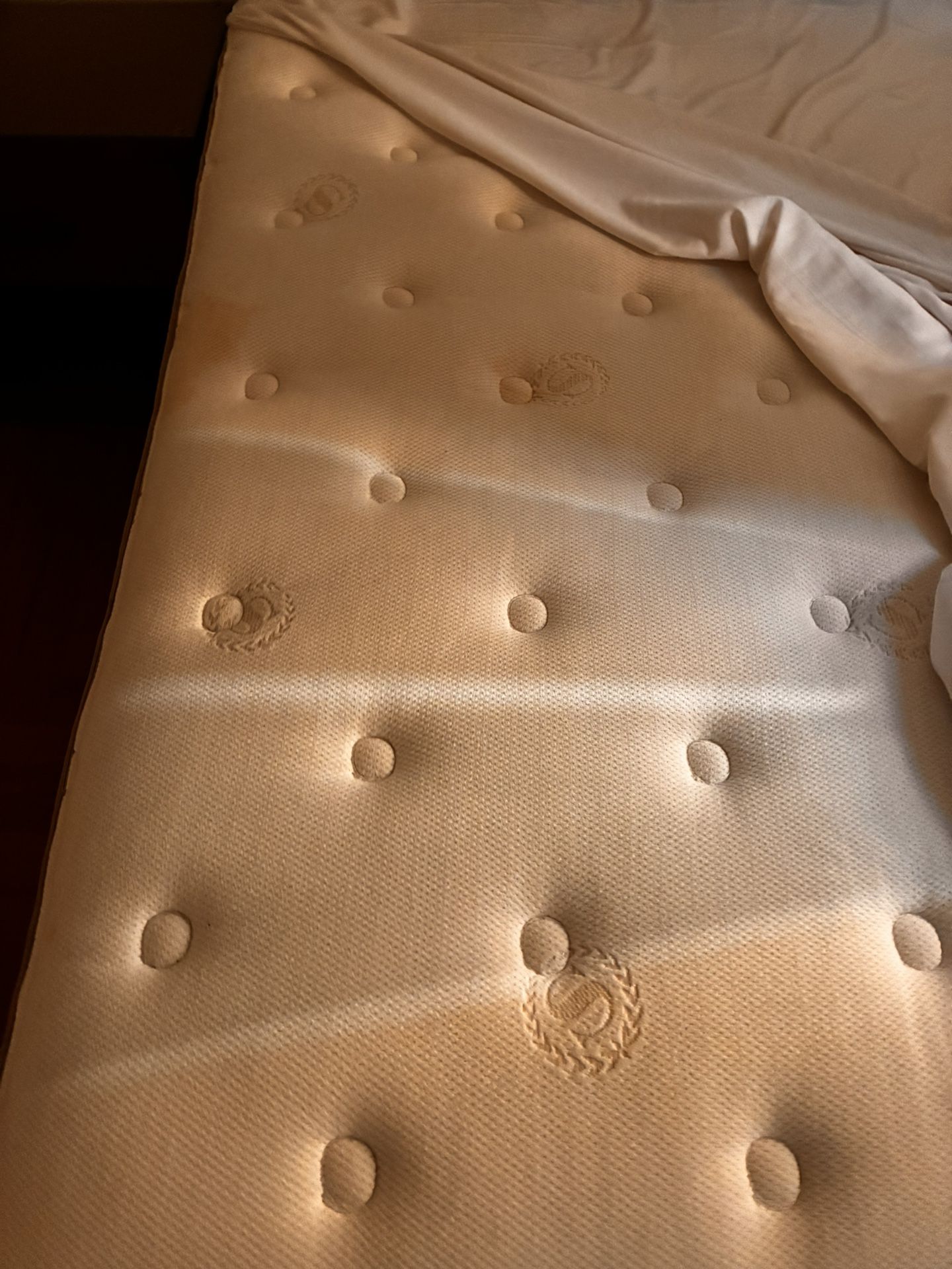 Queen Size Mattress And bed frame