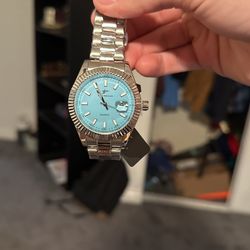 Brand New Quartz designer watch
