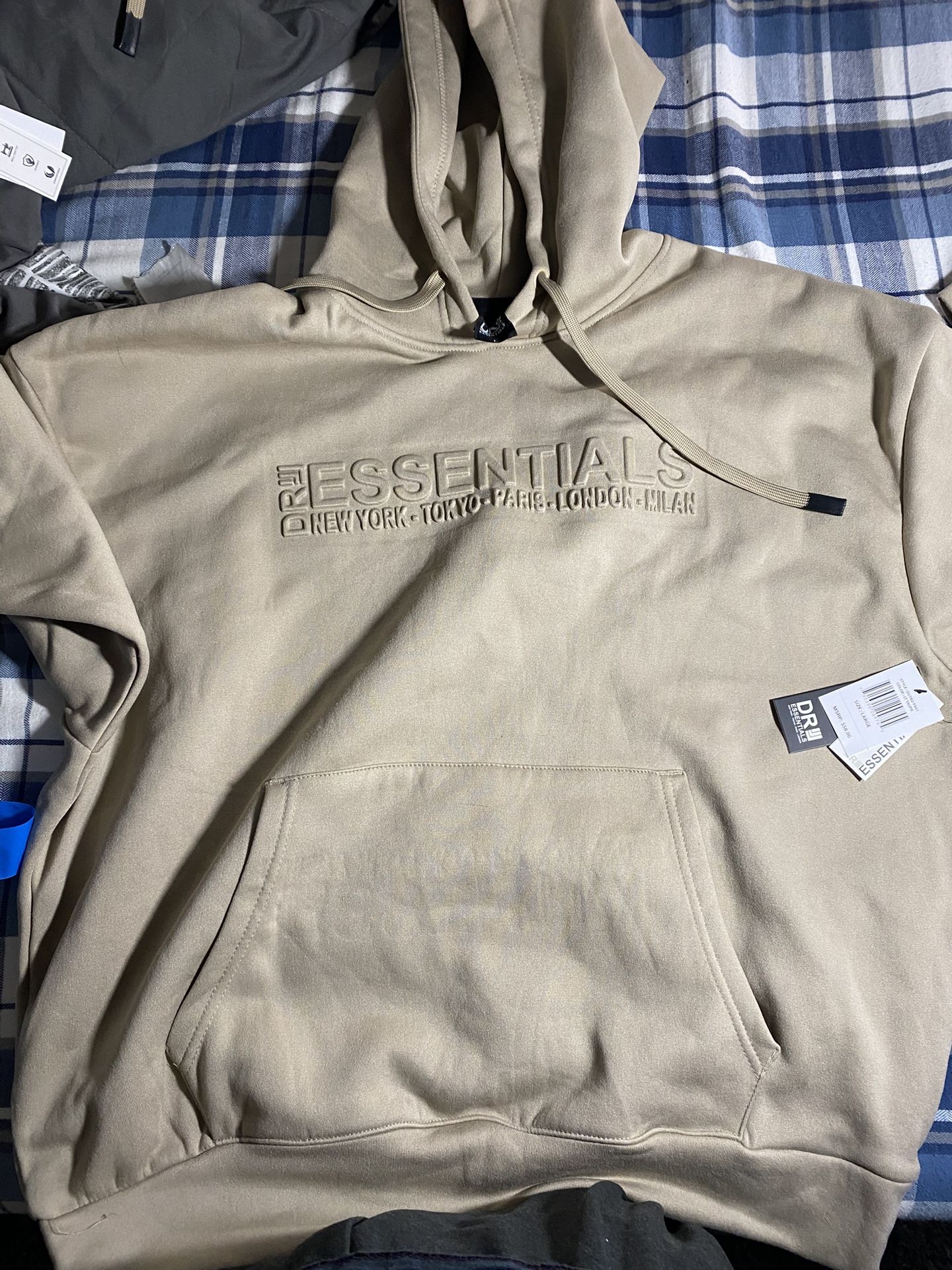 L Essential Sweatshirt 