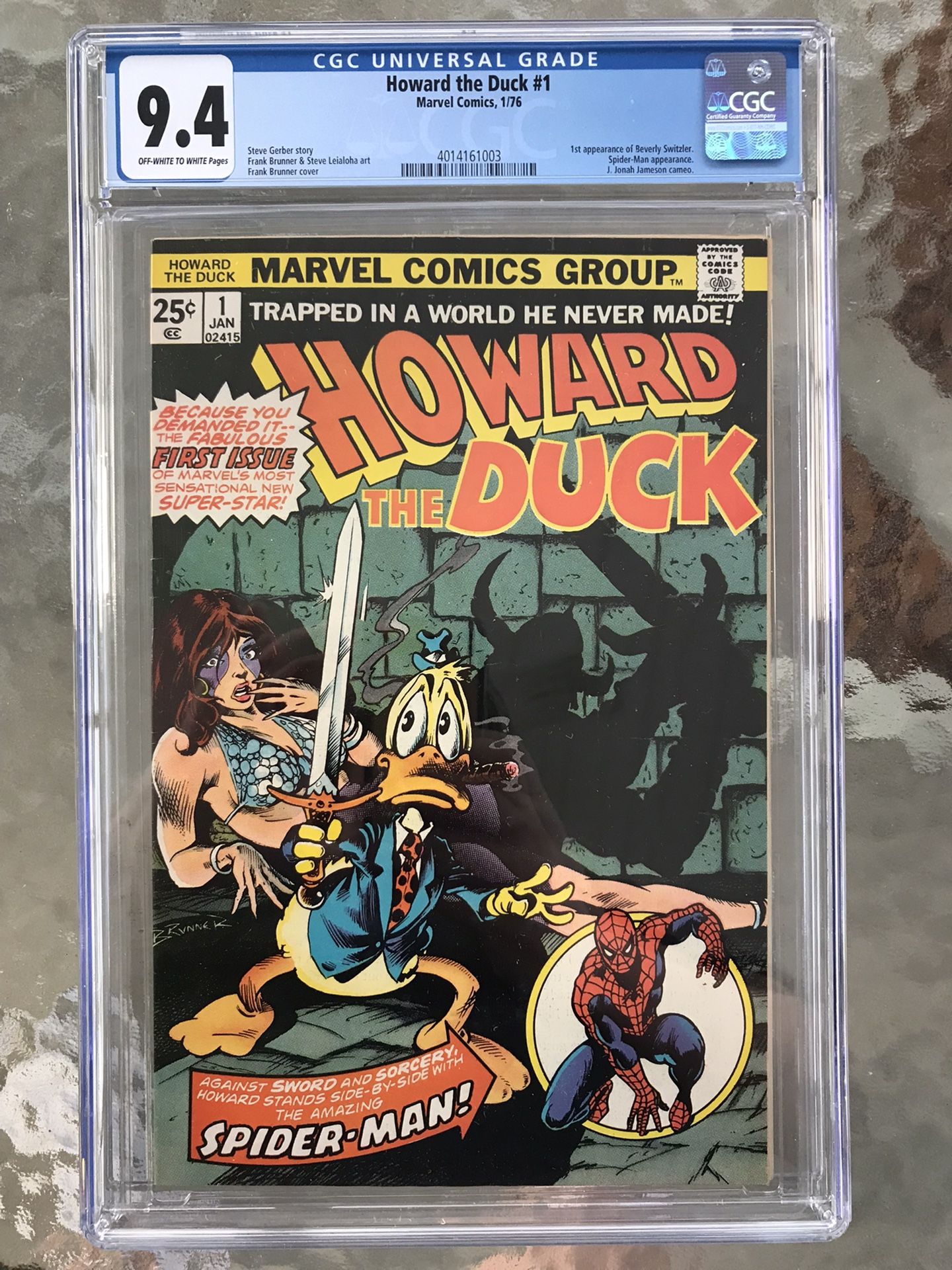Howard The Duck #1 (1976) CGC 9.4 — O/w to White; 1st Beverly Switzler app.