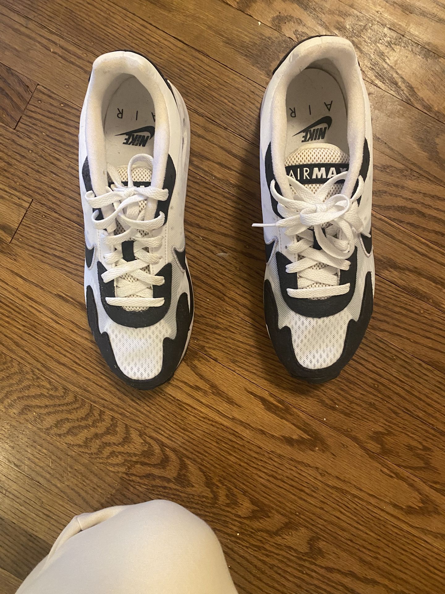 Men’s Nike air Max 9.5