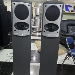 Bose 701 Series II Floor Tower Stereo Active Speakers. Excellent condition perfect working amazing sound including cables power cord. Will test before