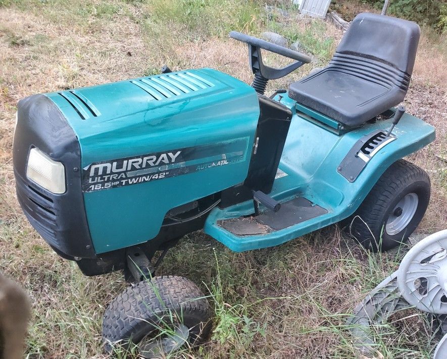 Murray Riding Mower With 42" Mowing Deck 42586X9A