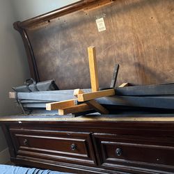 Cal King Bed