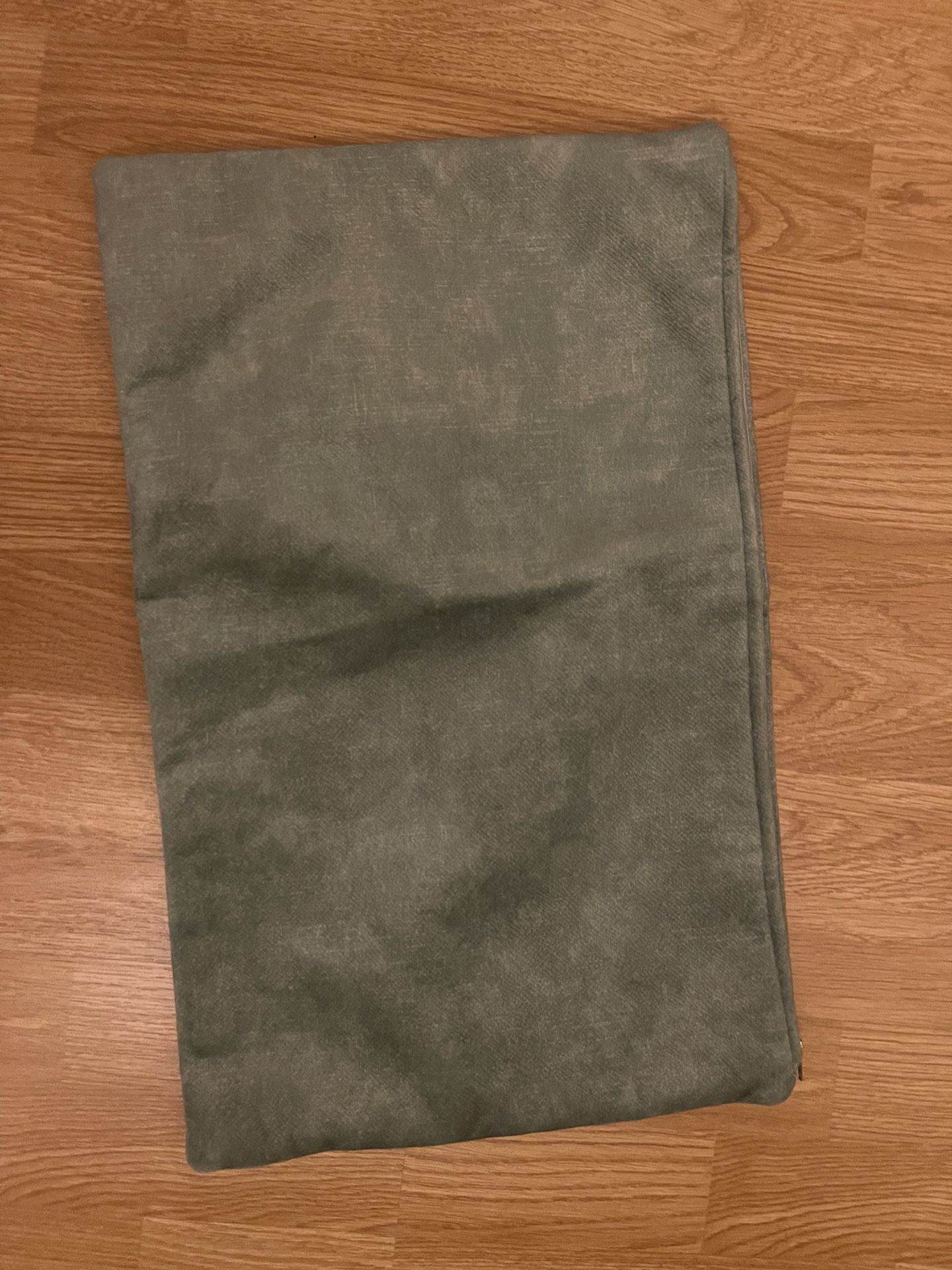 1 New Light Green Velvet Lumbar Pillow Cover