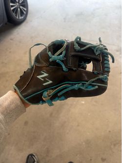 baseball glove