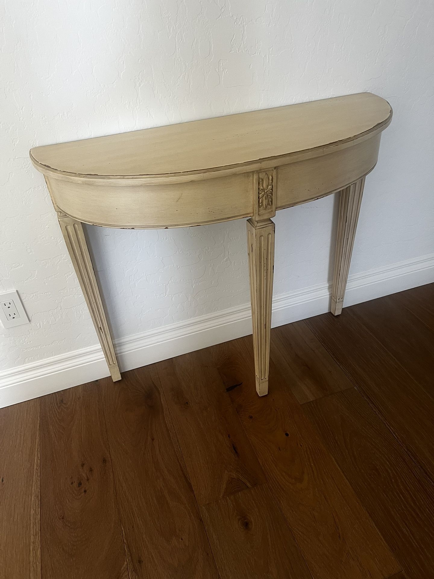 Ethan Allen Console Table 36Wx30.5Hx12.5D