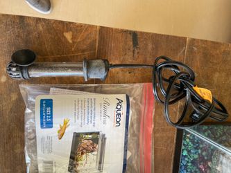 Aqueon Rimless Glass Aquarium and Supplies - $35 (Escondidio)