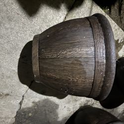 10+ Plastic. Pots All New. Asking For $40.