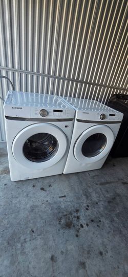 White Samsung Front Load Washer And Dryer Set