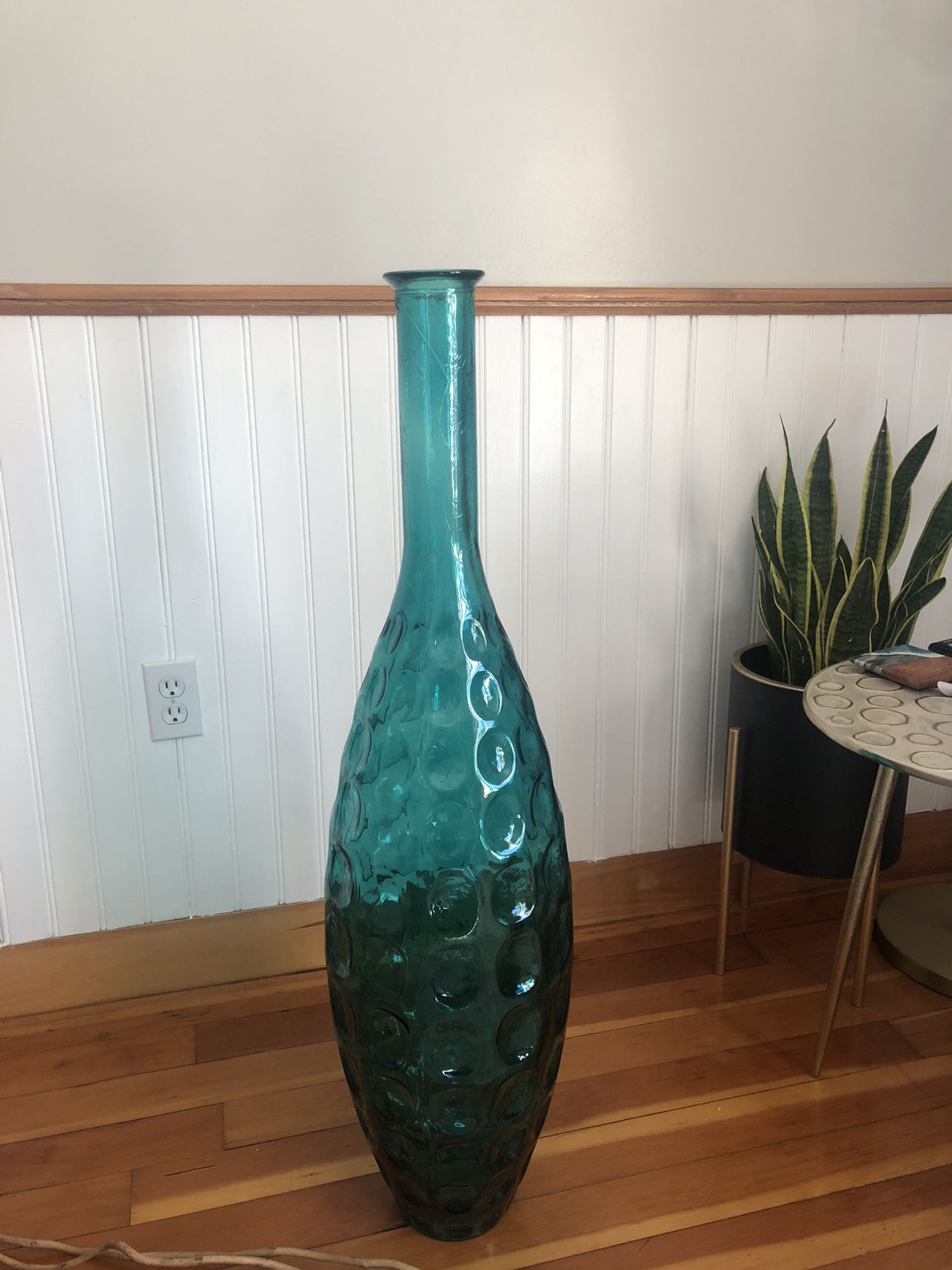 Like New Pier One Glass Vase