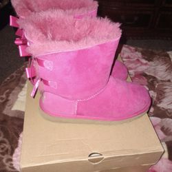 Pink Bailey  Bow Uggs
