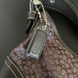 COACH PURSE ~ AUTHENTIC ~ CLASSIC ~ VINTAGE ~ COACH HANDBAG ~ One of a Kind!  
