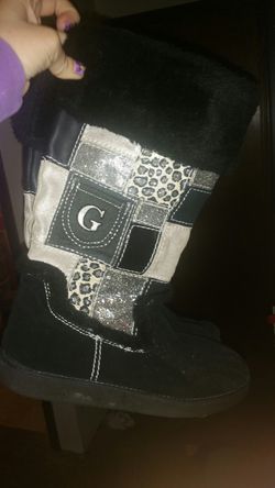 Guess boots size 10