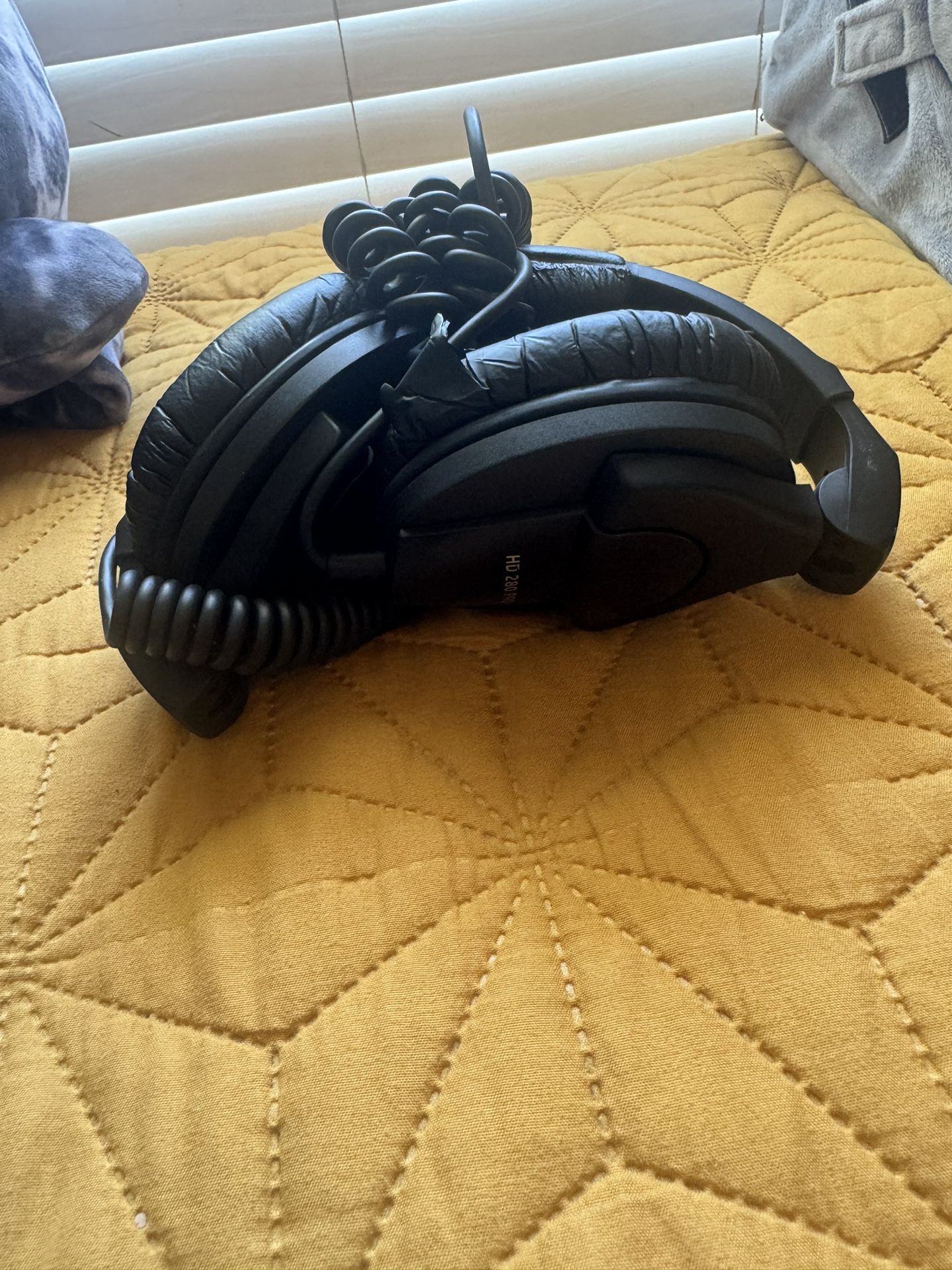 Sennheiser HD 280 Pro Headphone