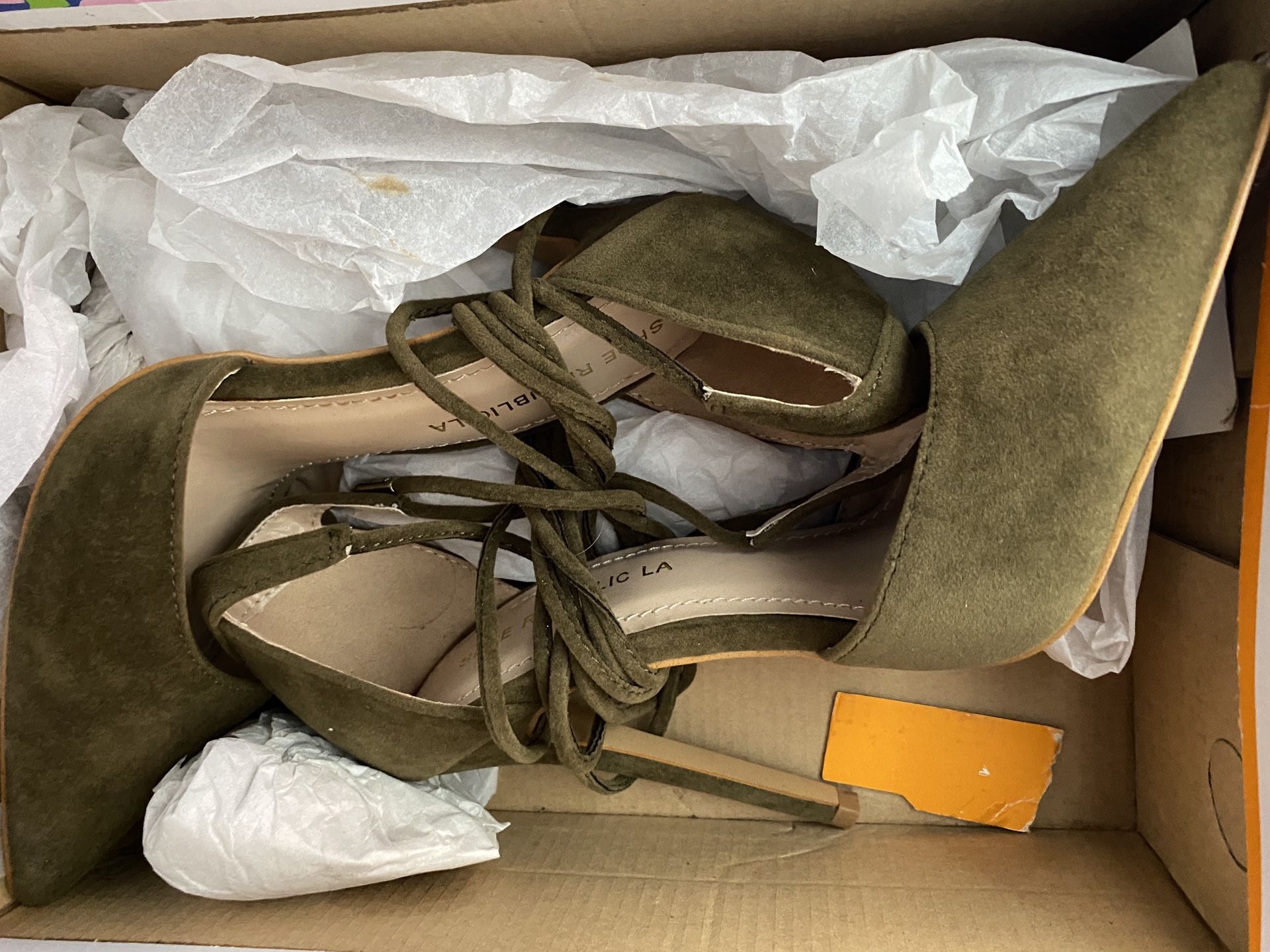 Brand New Olive Heels