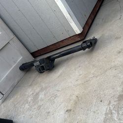 2005 Tahoe Hitch 