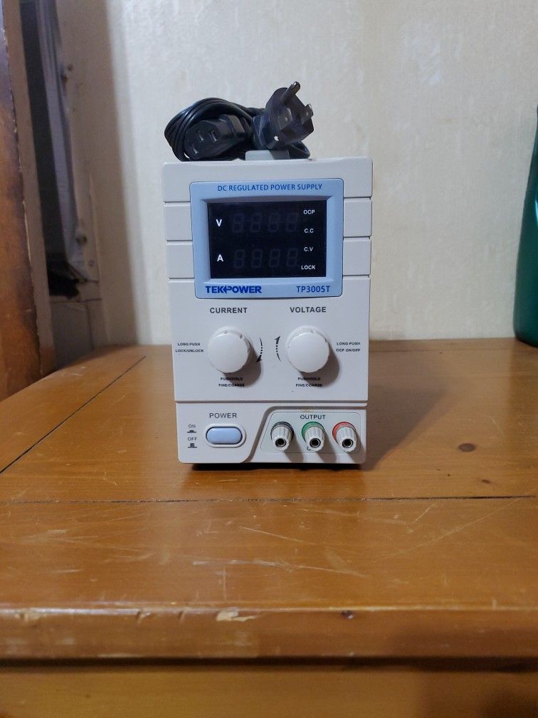 Tekpower TP3005T Variable Linear DC Power Supply (0-30V, 5A)