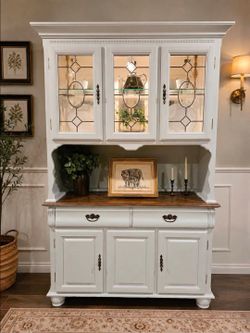 ✨ Refinished Lighted China Cabinet / Hutch - Solid Wood