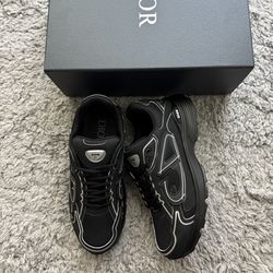 Dior B30 Sneakers