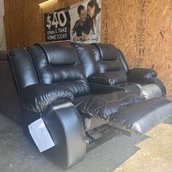 Brand, New Reclining, Sofas, And Loveseat And Recliners We Can Deliver