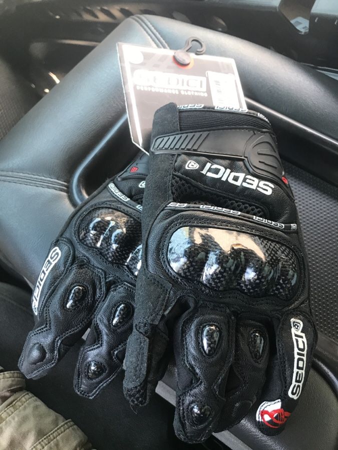 Sedici Castro Gloves (Size Large)