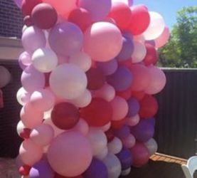 Ballon wall decorations
