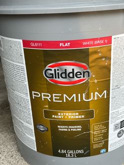 5 gallon bucket of paint