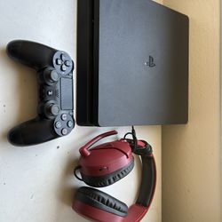 PS4