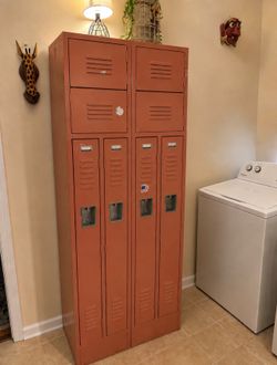 Vintage old school metal locker unit with upper storage bins. Great industrial style piece for a garage, mudroom, workshop, man cave, business, or hom