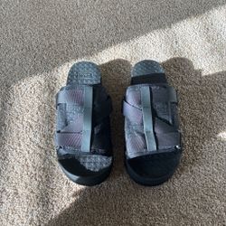 dior slides