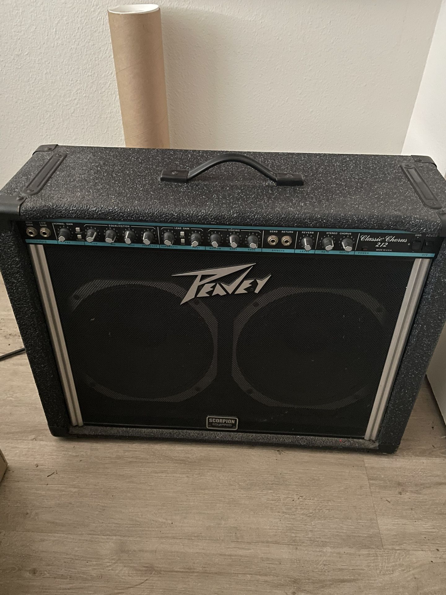 Amplifier, Peavey Classic Chorus 2x12 
