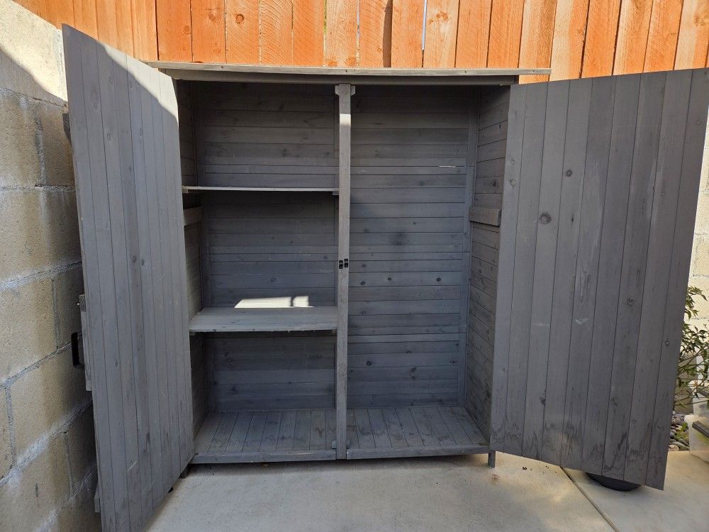 Shed