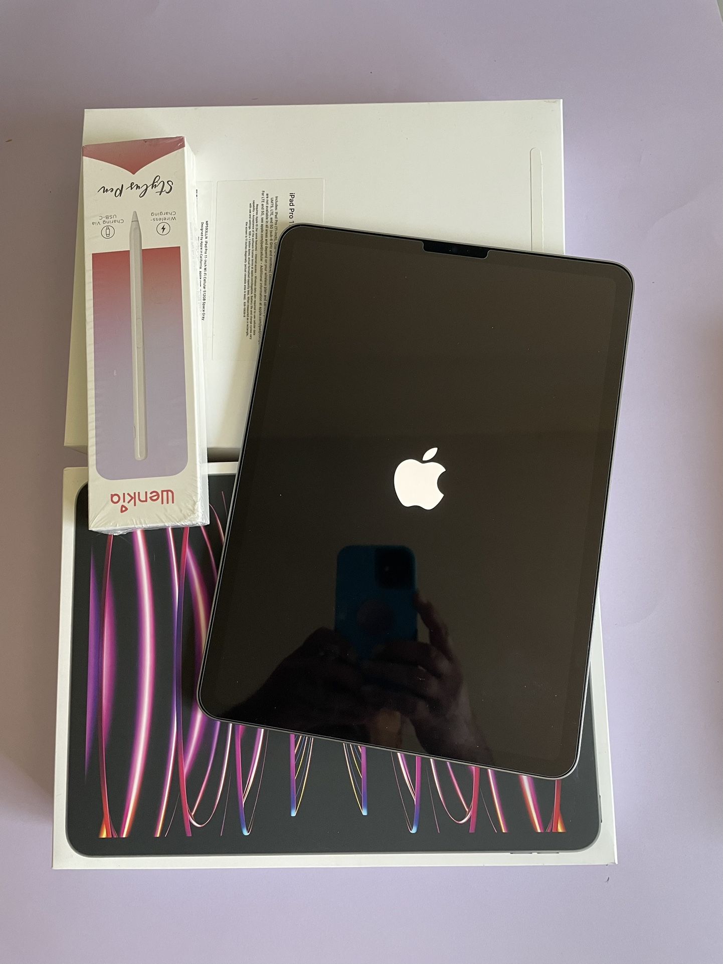 iPad Pro 11　第4世代（M2）128G Wi-Fi＋cellular Amazon.com : Apple 2022 iPad Pro (11-inch, Wi-Fi + Cellular