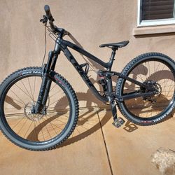 Trek Fuel EX 8 – Small (15.5”) – Excellent Condition 2019