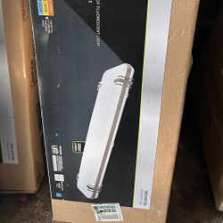 New In The Box 48” LED Shop Light 