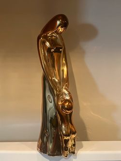 Mother & Child Art sculpture