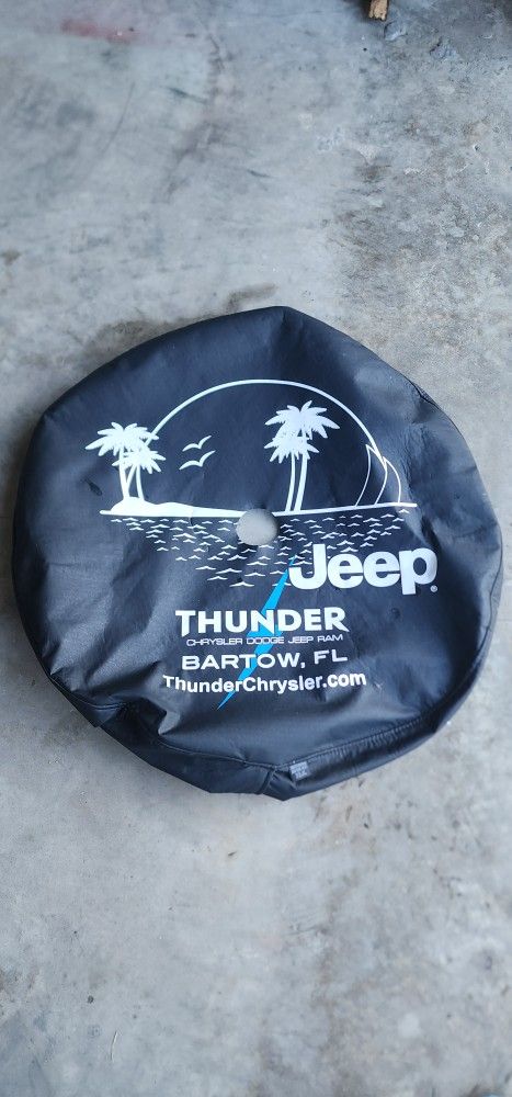 JEEP THUNDER SPEAR WHEEL COVER